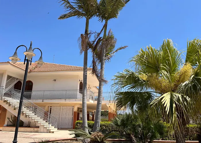 Villa Dolce Vita - Panorama a Marina Di Ragusa con parcheggio privato